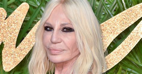 donatella versace name pronunciation|How to pronounce Donatella versace .